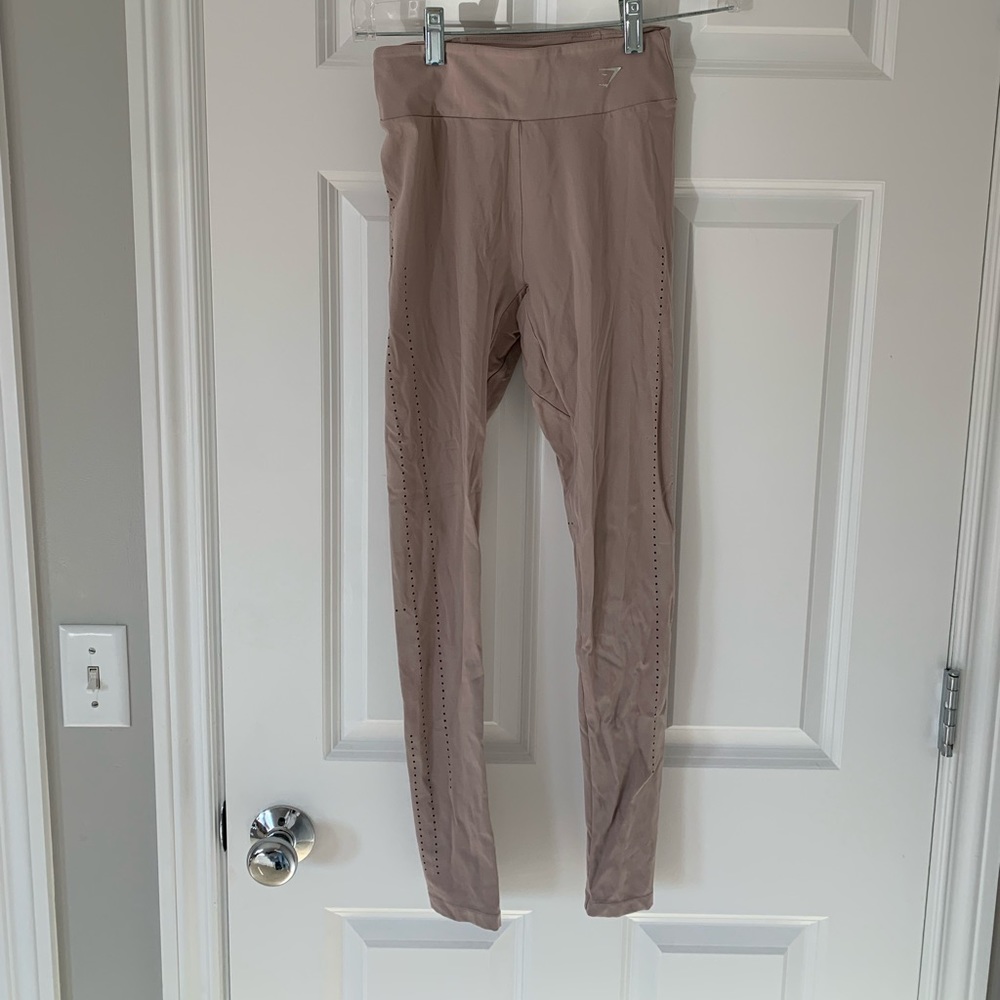 Small Nude gym shark leggings • gently used